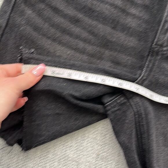 Numero‎ Jean Shorts Womens Size 27 Black Tulum High Rise Relaxed Fit - Picture 5 of 8